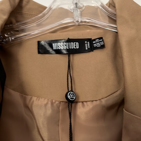 Longline Oversized Double Breasted Trenchcoat - Picture 3 of 7